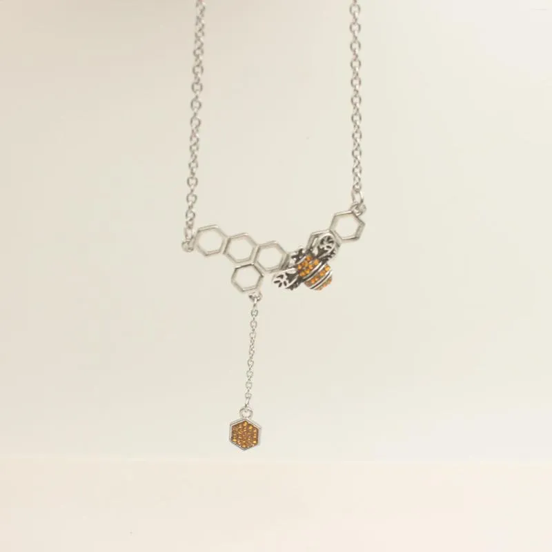 Collane con ciondolo Collana con gioielli a nido d'ape Ape Miele Felice Tipo_voghion.com
