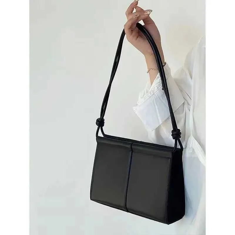 2024 Niche Design New Womens Bags Height Texture Ins Korean Cold Style Underarm Women Square Sg Bag Shoulder Ba241105_voghion.com