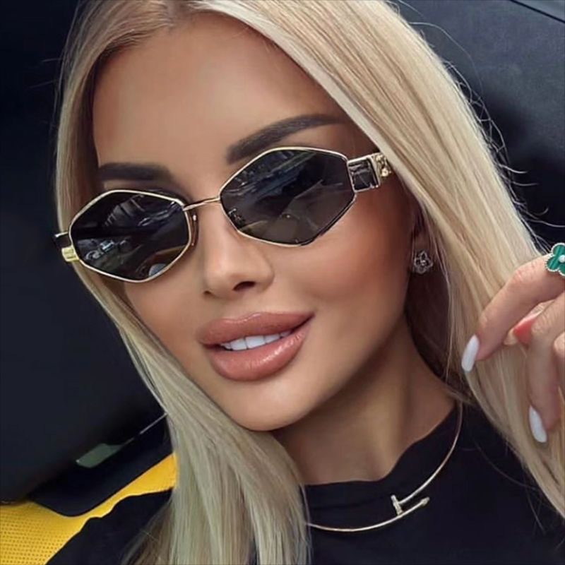 Cross-Border New Diamond-Shaped Women, High-End Sungl, Stylish For Photos, Unique European And American Style