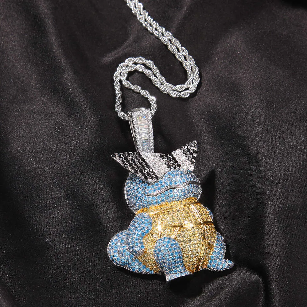 Collana con ciondolo a forma di tartaruga Jeannie dei cartoni animati hip hop, con ciondolo a forma di catena e personalità, con diamanti taglio brillante, in oro e argento sterling._voghion.com
