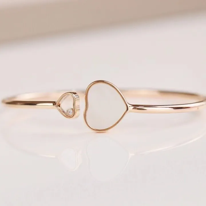 Bracciale rigido in madreperla di marca per donna, in giada rossa, con cuore d'amore, braccialetti con cuori in oro, gioielli regalo_voghion.com