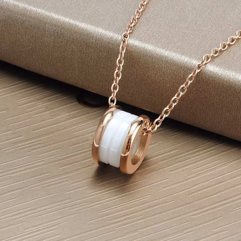 Pendant Necklace For Couples Ceramic Design Jewellery Gift Idea_voghion.com