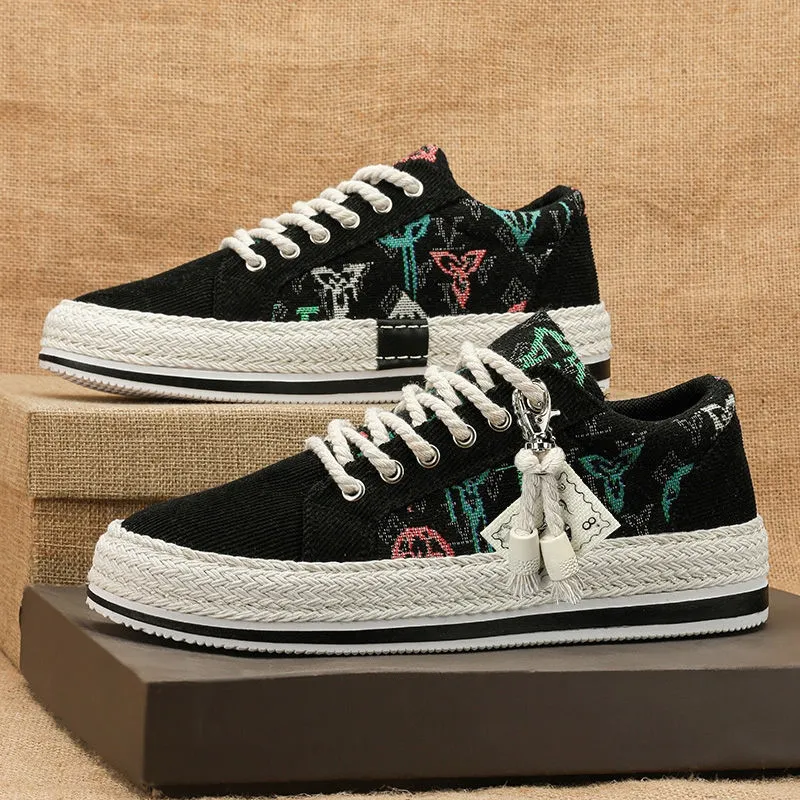 2025 Free Shipping Quality Designer White Black Casual Platform Shoes Breathable Men Women Sneakers Trainers Skate_voghion.com