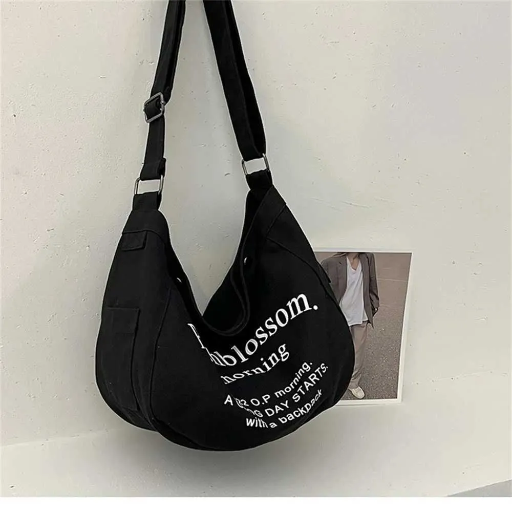Letter Printed Canvas Single Shoulder Bag Student Large Capacity Messenger Tote Bags Solid Leisure Handbag Shopper_voghion.com