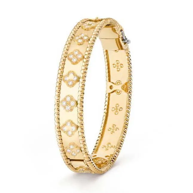 Classic bracelet for women jewlery designer bangle with diamond bracelets personalize gold jewelry woman gift_voghion.com