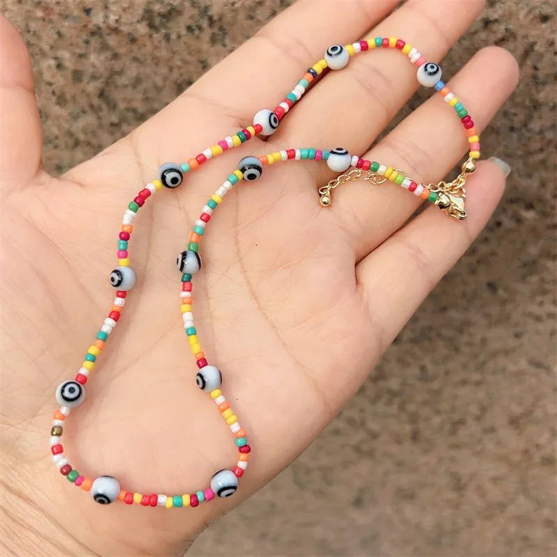 Kette bunt für Frauen Mode handgefertigt Daisy Blume Lächeln Charms Perlen Halsband Kunststoff Perlen Halskette Boho Schmuck_voghion.com