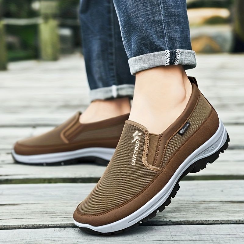 Mens Breathable Athletic Slip-on Sneakers For Everyday Walking_voghion.com