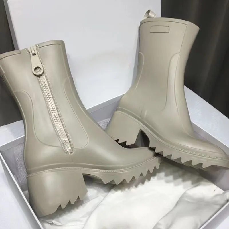 Women's Black Knee-high Waterproof Rain Boots With Platform Sole_voghion.com