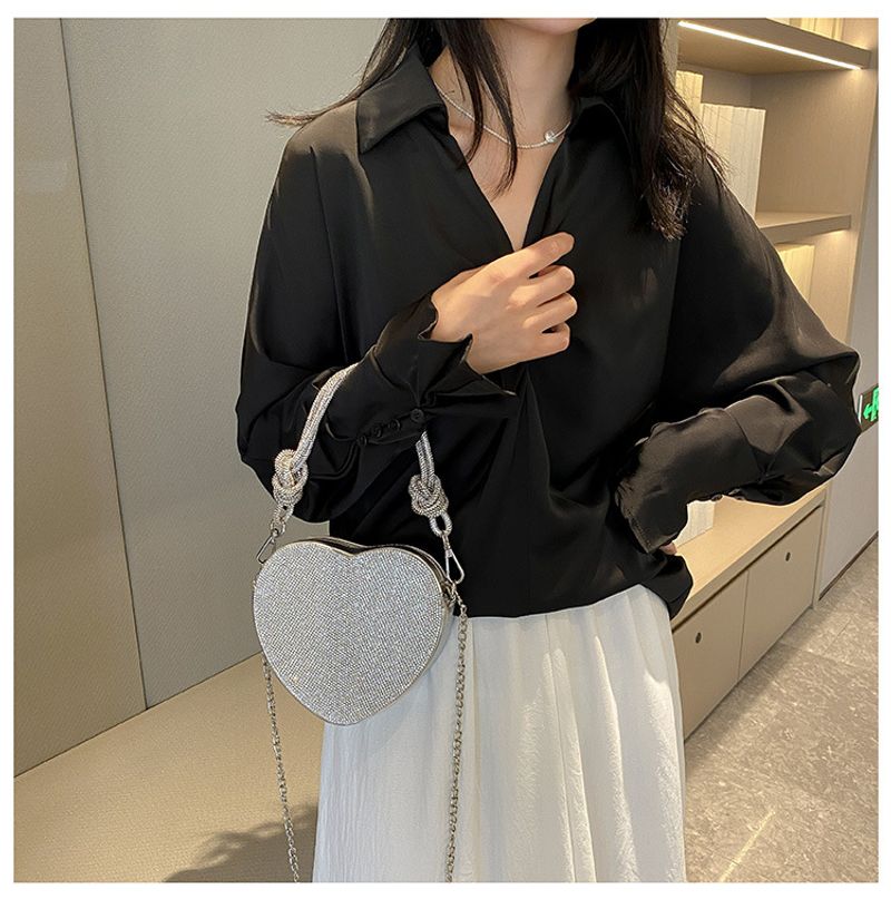 Andralyn Modische Love Modische, vielseitige Umhängetasche 2024 Neue Taschen Bankett Diamond Unterarmtasche für Damen_voghion.com