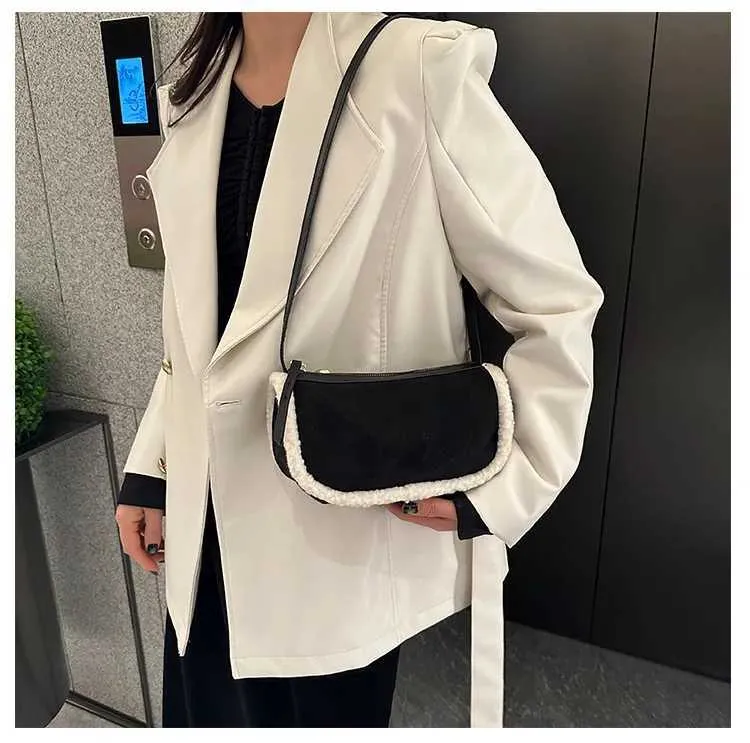 Women Retro Suede Crossbody Solid Patch Lamb Fleece Casual Shoulder Bags Female Commute All-match Messenger Pillow_voghion.com