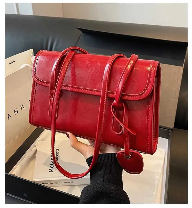 Sac à aisselles de grande capacité 2024 Nouveau High Sense Femmes Polyvalent Automne et Hiver Mode Populaire Portable Épaule_voghion.com