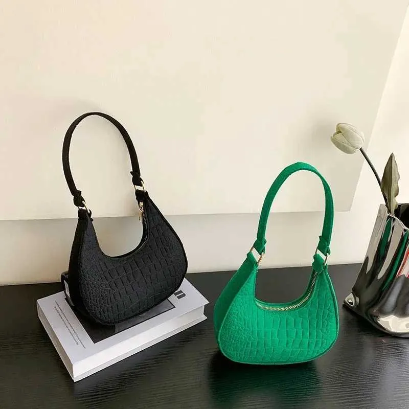 Frauen Top-griff Taschen Herbst Winter Neue Mode Schulter Tragbare frauen Tasche Bolso Mujer Handtaschen FeltC241210_voghion.com