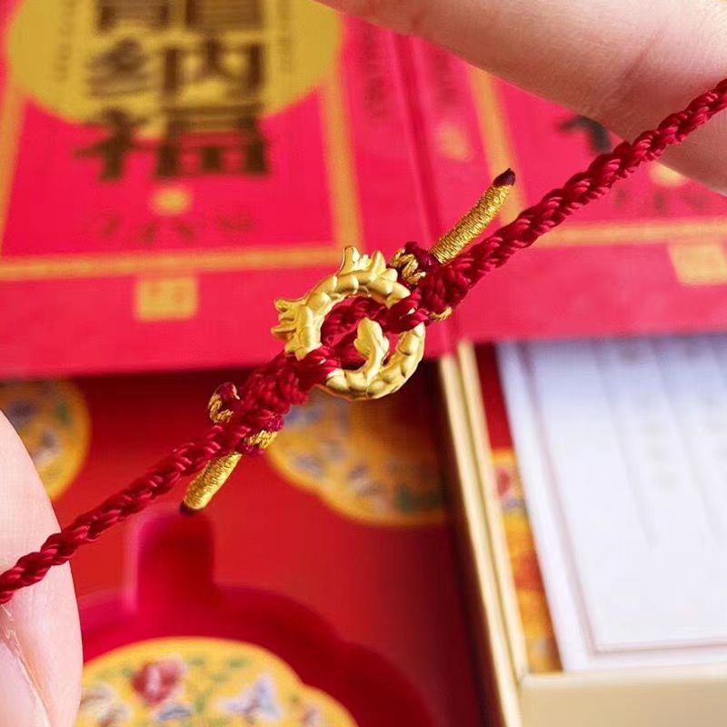 Bracciale di Capodanno da uomo e da donna con fibbia di sicurezza a forma di drago, in oro con anno zodiacale e corda rossa_voghion.com