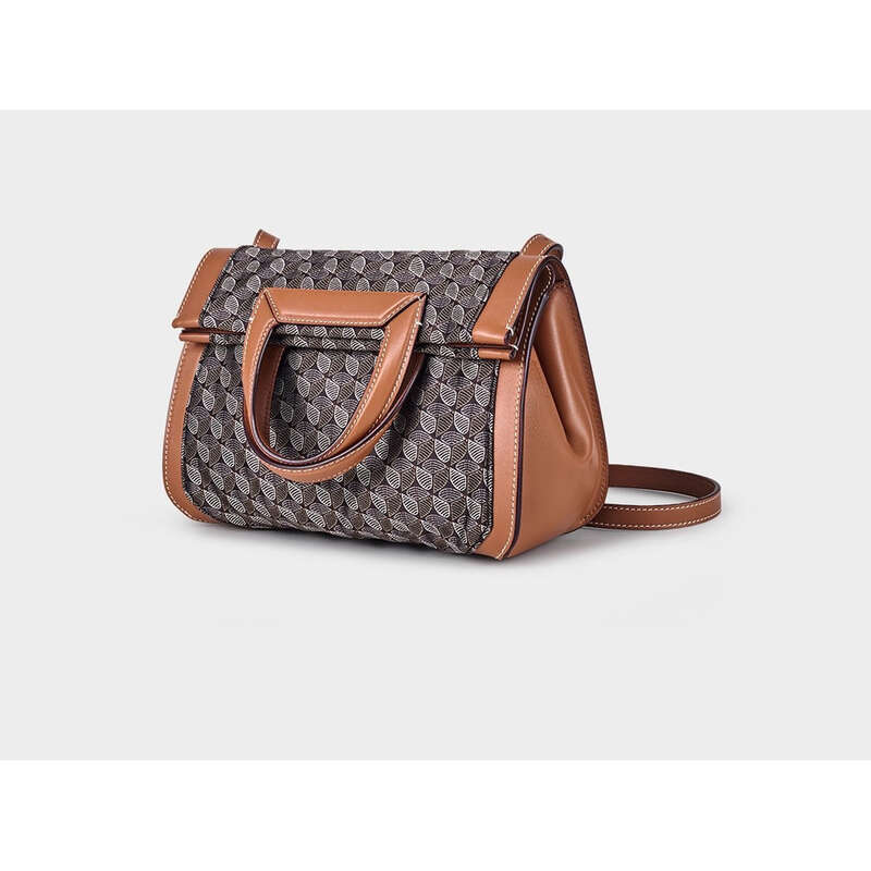 Borsa a tracolla grande, neutra, tote bag da donna_voghion.com