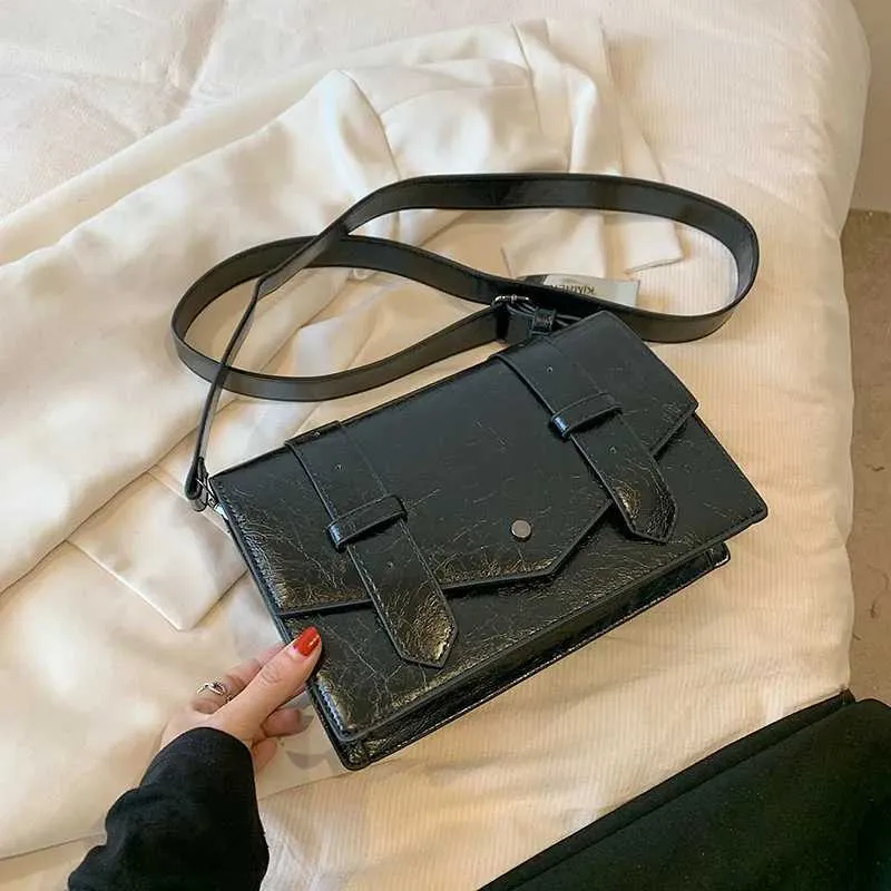 Womens England Leather Cambridge Preppy Style Shopping Shoulder Bag Crossbody Bags For WomenC241018_voghion.com