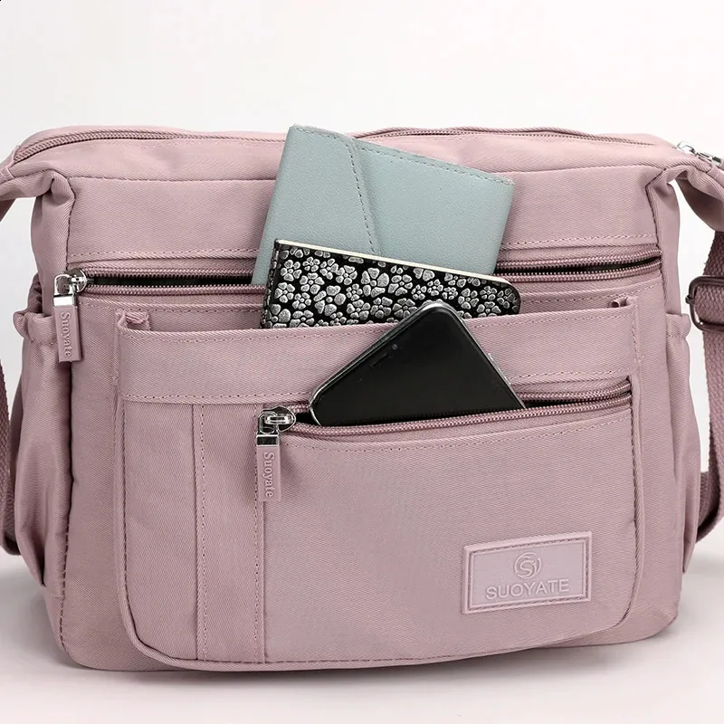 Borsa a tracolla e borsetta crossbody in nylon impermeabile_voghion.com