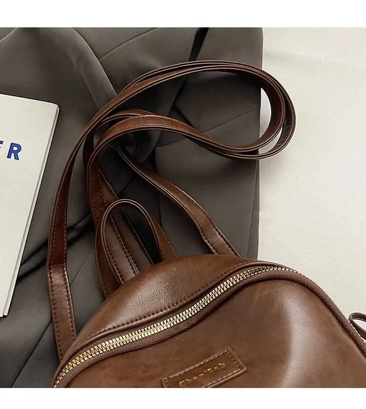 Retro Pu Rucksack Frauen Casual Solide Leder Kleine Schulter Taschen Große Kapazität Täglichen Pendeln Tragbare Packs Dame Griff_voghion.com