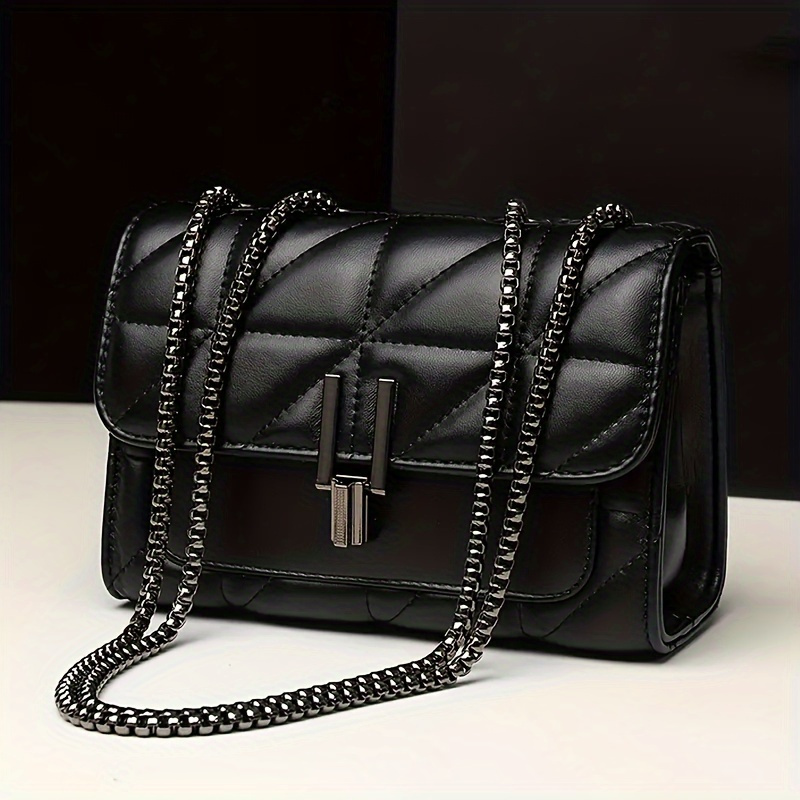 Elegant Women's Shoulder Bag, Quilted PU Leather, Small Chic Crossbody Bag with Chain Strap, Simple Unique Underarm Fashion Purse