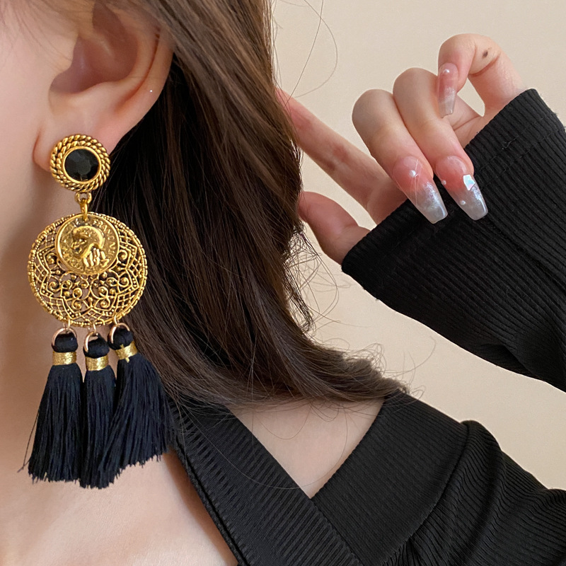 Aiguille d'argent, diamants médiévaux, boucles d'oreilles à pampilles élégantes en forme de figure cerclée, petites polyvalentes et boucles d'oreilles_voghion.com