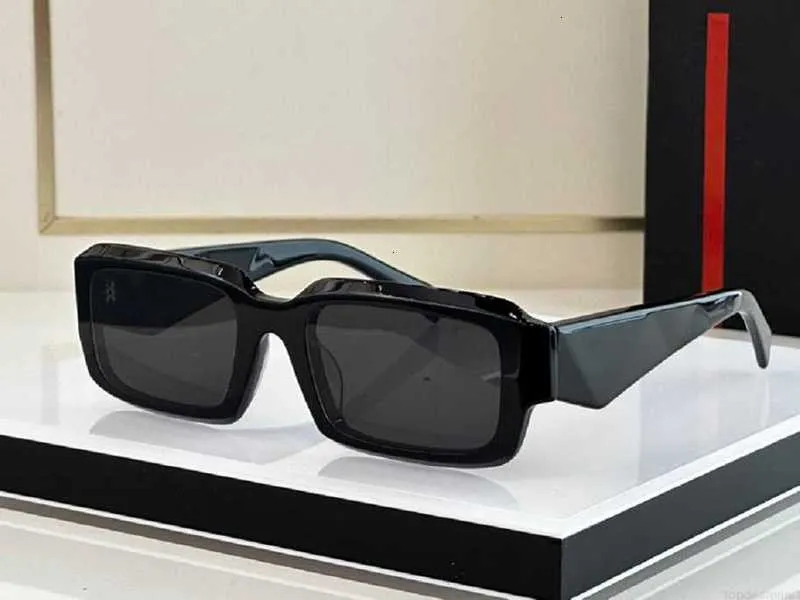 Óculos de sol designer espelhado moda para homem e mulher_voghion.com