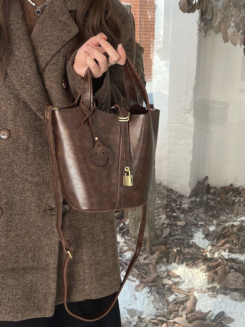 Maillard Retro-Handtasche aus Gemüsekorb für Damen im Herbst und Winter 2024, neue trendige Mode-Beuteltasche,_voghion.com