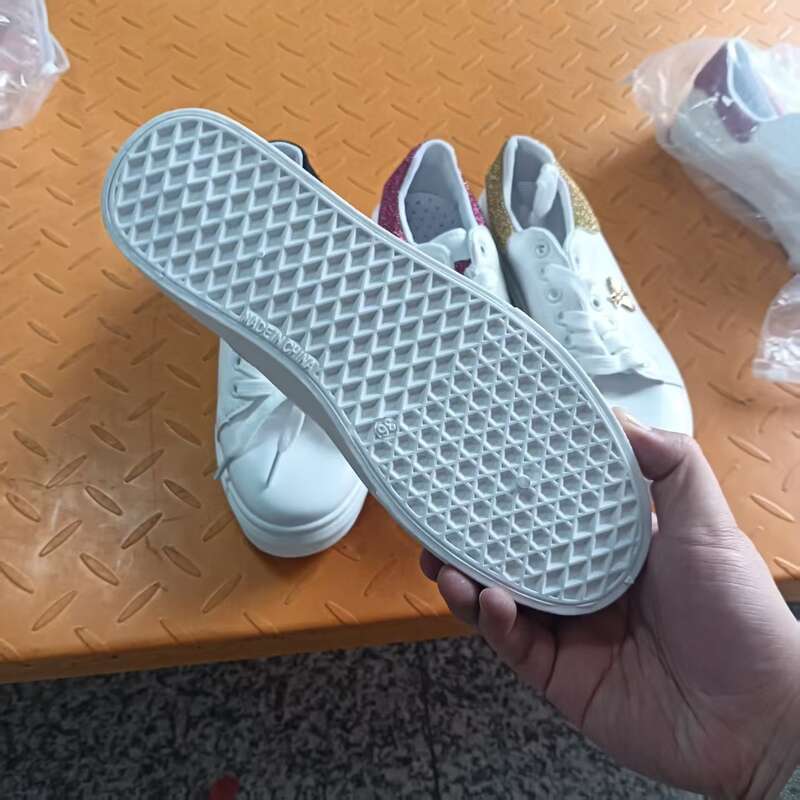 SHLIANG Scarpe autunnali impermeabili Sneakers bianche per donna Versione coreana Scarpe sportive piatte casual con lacci Scarpe vulcanizzate da donna Y0294_voghion.com