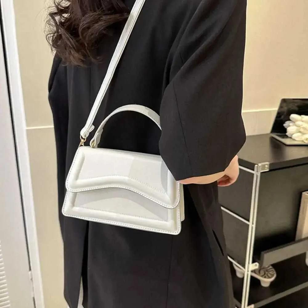 Sac messager en cuir PU tendance pour femmes, sacs à main de couleur unie, sacs à bandoulière élégants pour loisirs, sacs à bandoulière pour femmes Ba241108_voghion.com