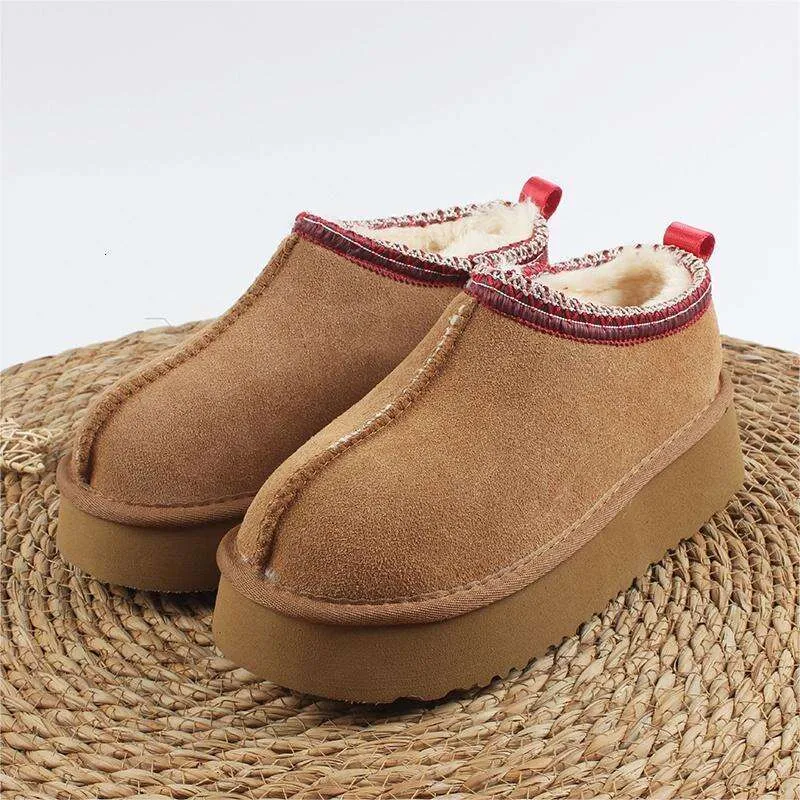  Women Boot  Snow Winter Sheepskin Boots Fashion Ladies Platform Fur Slipper Classic Ultra_voghion.com