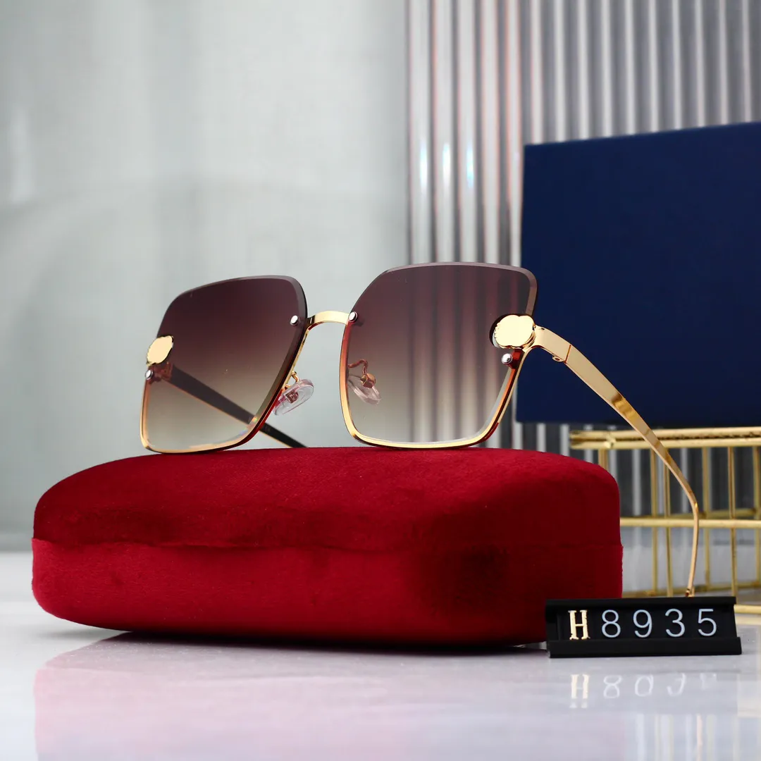 Designer Channel Cycle Lussuoso Moda Donna Uomo Occhiali da sole Diamond Square Parasole Crystal Shape Sun Pacchetto completo_voghion.com