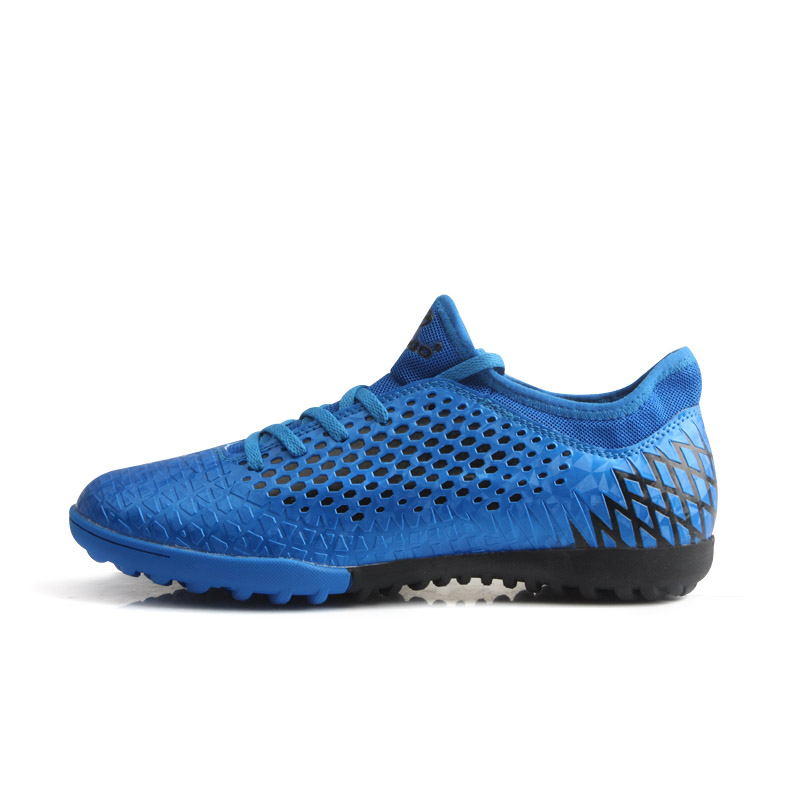 Men Breathable Indoor Training Football Boots Professional Soccer Shoes Futsal Match Sneakers Ultralight Non-Slip_voghion.com