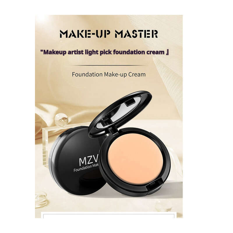 Makeup Artist Makeup er klar, fugtet og let, og foundationen dækker godt og lysner hudtonen._voghion.com