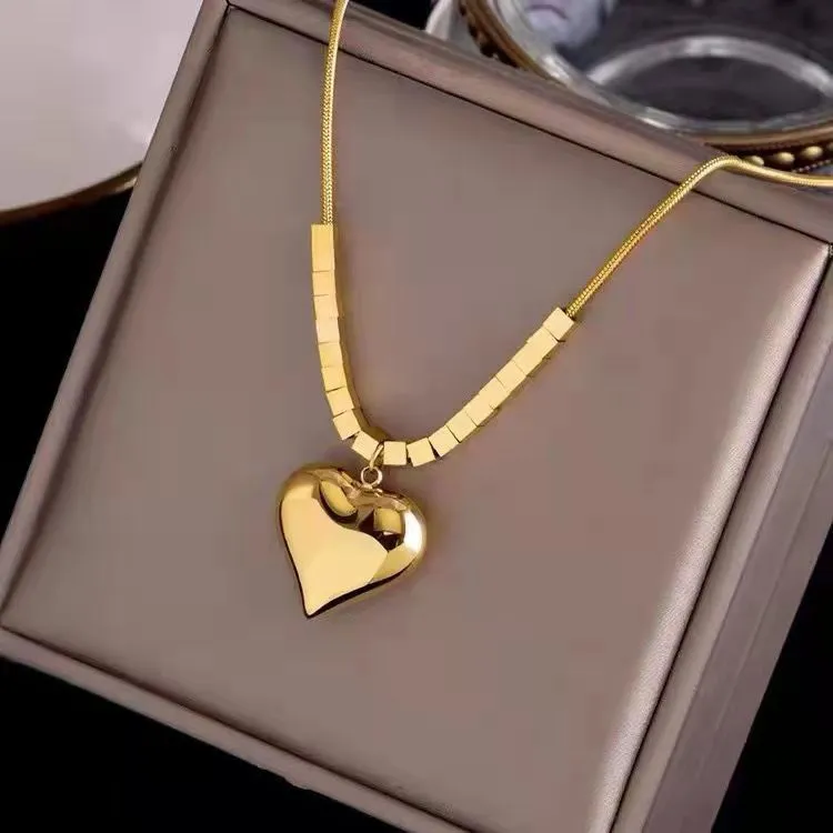 Pendant Necklaces Fashion Necklace Box Titanium Steel Women's Gold Hip-hop Clavicle Sweater Chain For Women 2023_voghion.com