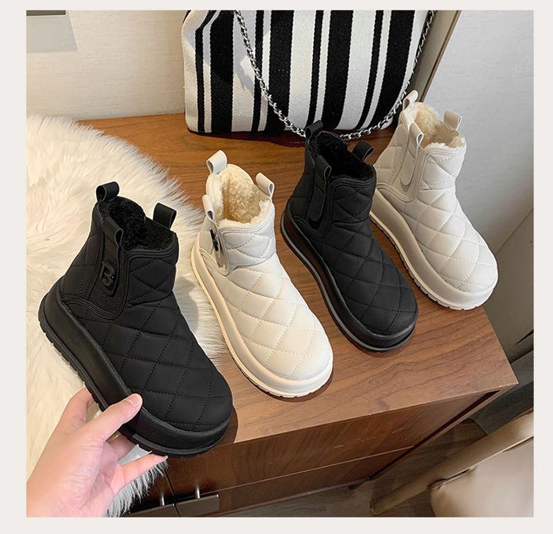 Damen Schnee Winter 2024 neue Baumwolle mit Veet verdickte Oberbekleidung Schuhe kalte und rutschfeste Stiefel_voghion.com