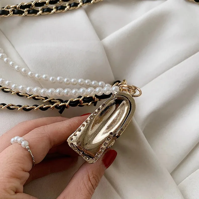 Super Mini Metal Crossbody Bags For Women Fashion Trendy Beading Female Chain Shoulder Handbags 240725_voghion.com