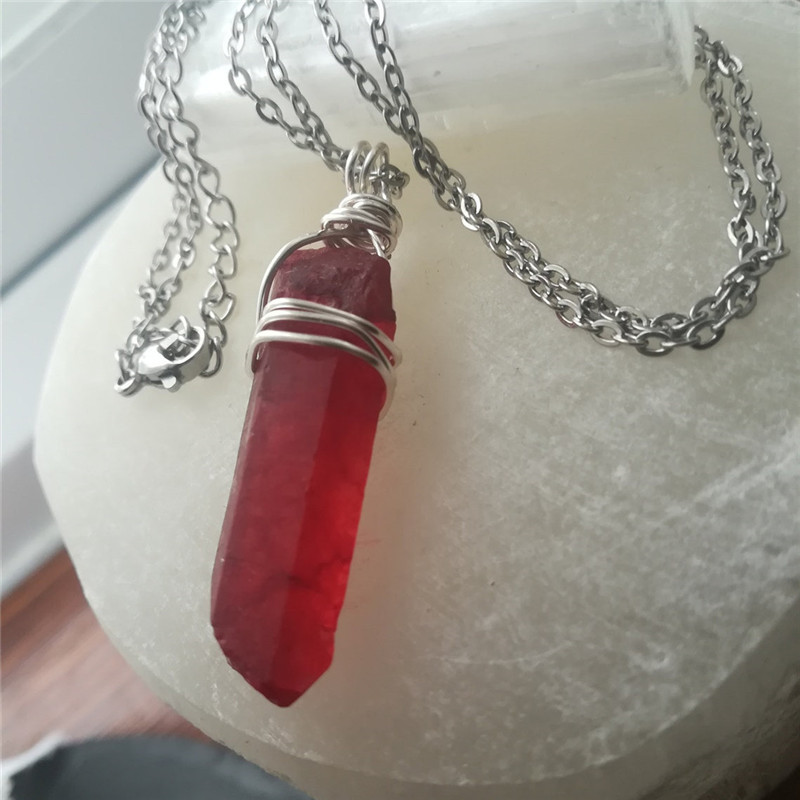Bohemian Red Crystal Pendant Necklace For Women Elegant Style_voghion.com