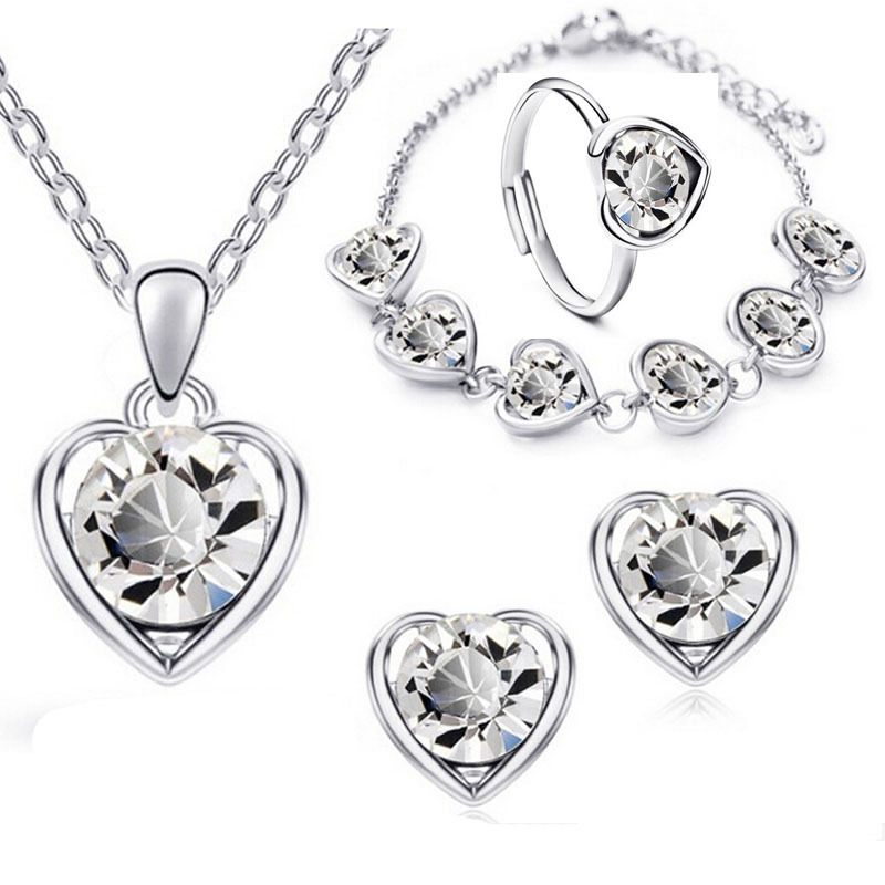 Crystal heart shaped jewelry set for women personality temperament heart necklace earrings ring bracelet four piece set