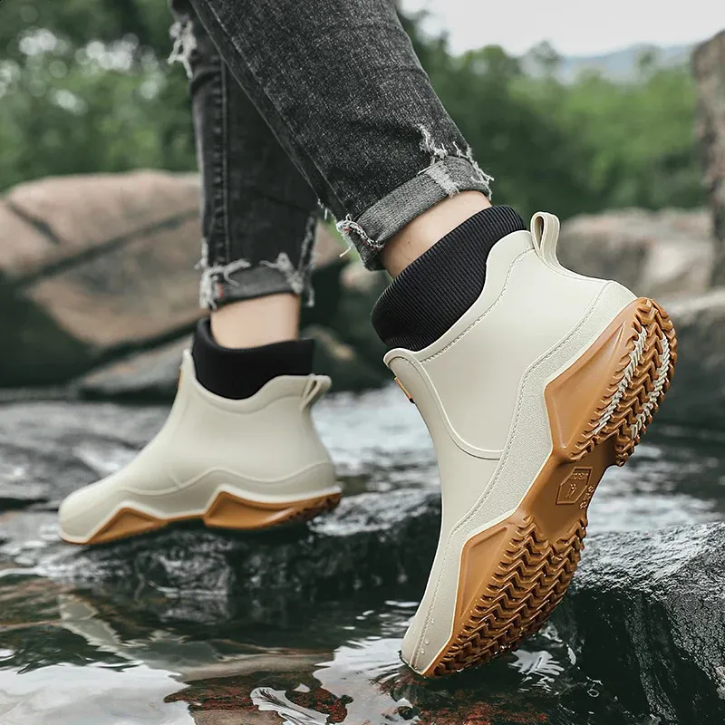 Scarpe da pioggia basse impermeabili antiolio invernali da uomo e da donna, foderate in peluche, in PU, antiscivolo, taglia EU 36-44 250122_voghion.com