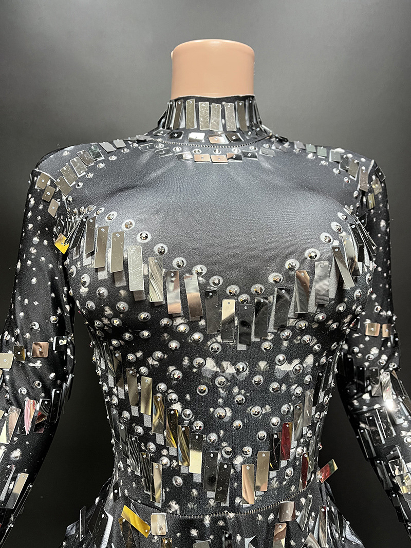 Damenbekleidung Glänzende Pailletten Diamanten Ausflug Party Elegante Slim Fit Langarm Kurzer Rock Minikleid_voghion.com