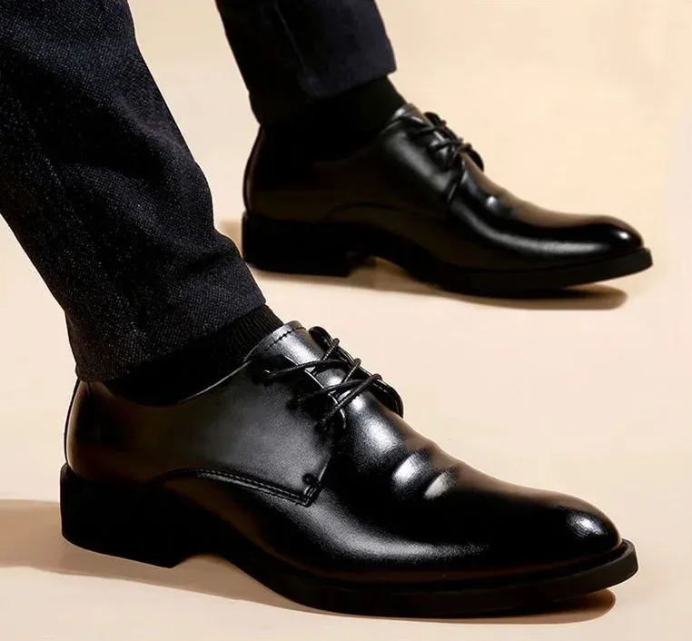 Chaussures habillées à bout pointu pour hommes, chaussures sociales noires pour hommes, chaussures de haute qualité, mode, style élégant et classique, costume tendance_voghion.com