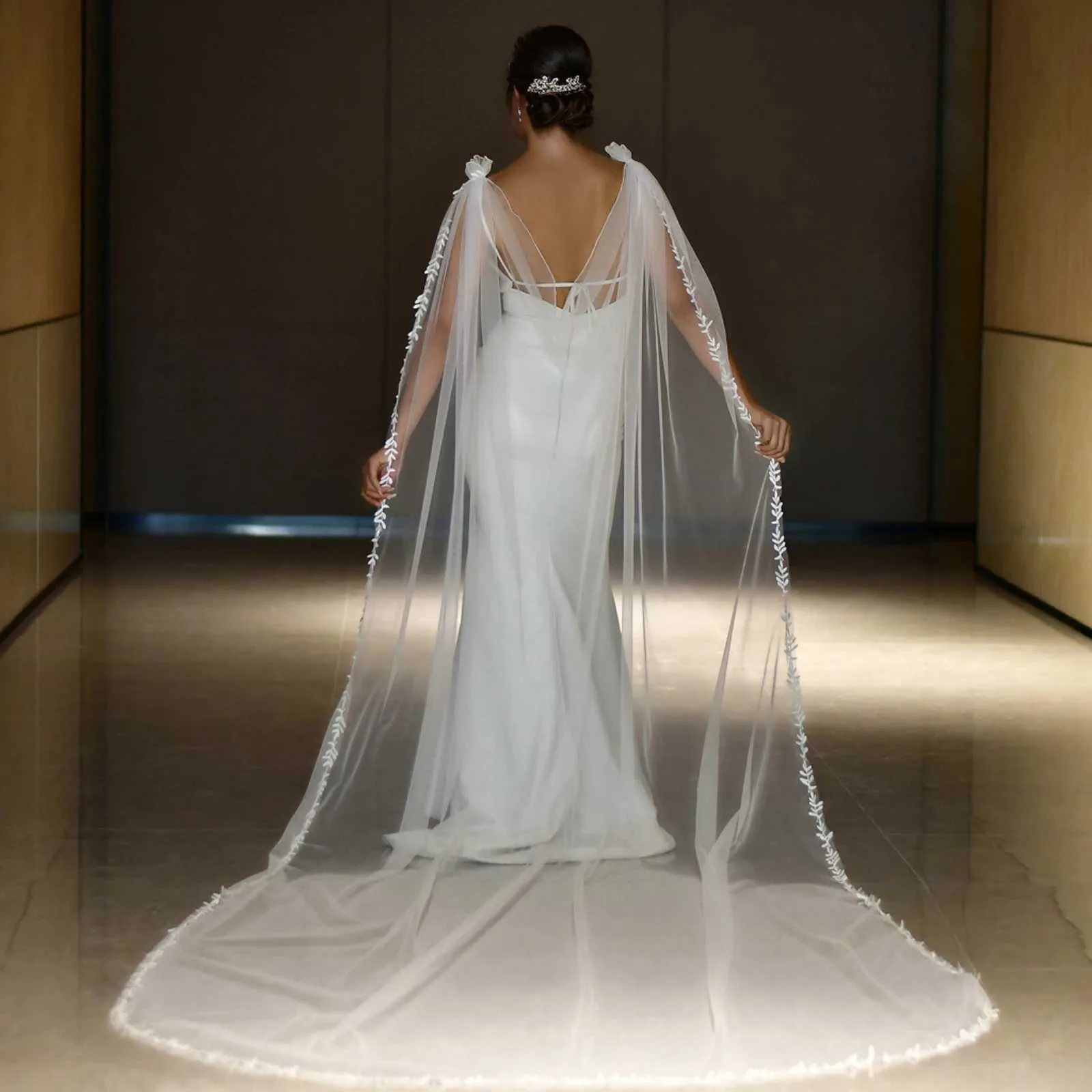 Gioielli per capelli Donna MZB26 Velo velato da cattedrale Mantello Avvolgente da sposa in pizzo floreale Elegante scialle da sposa con mantello lungo a foglie_voghion.com