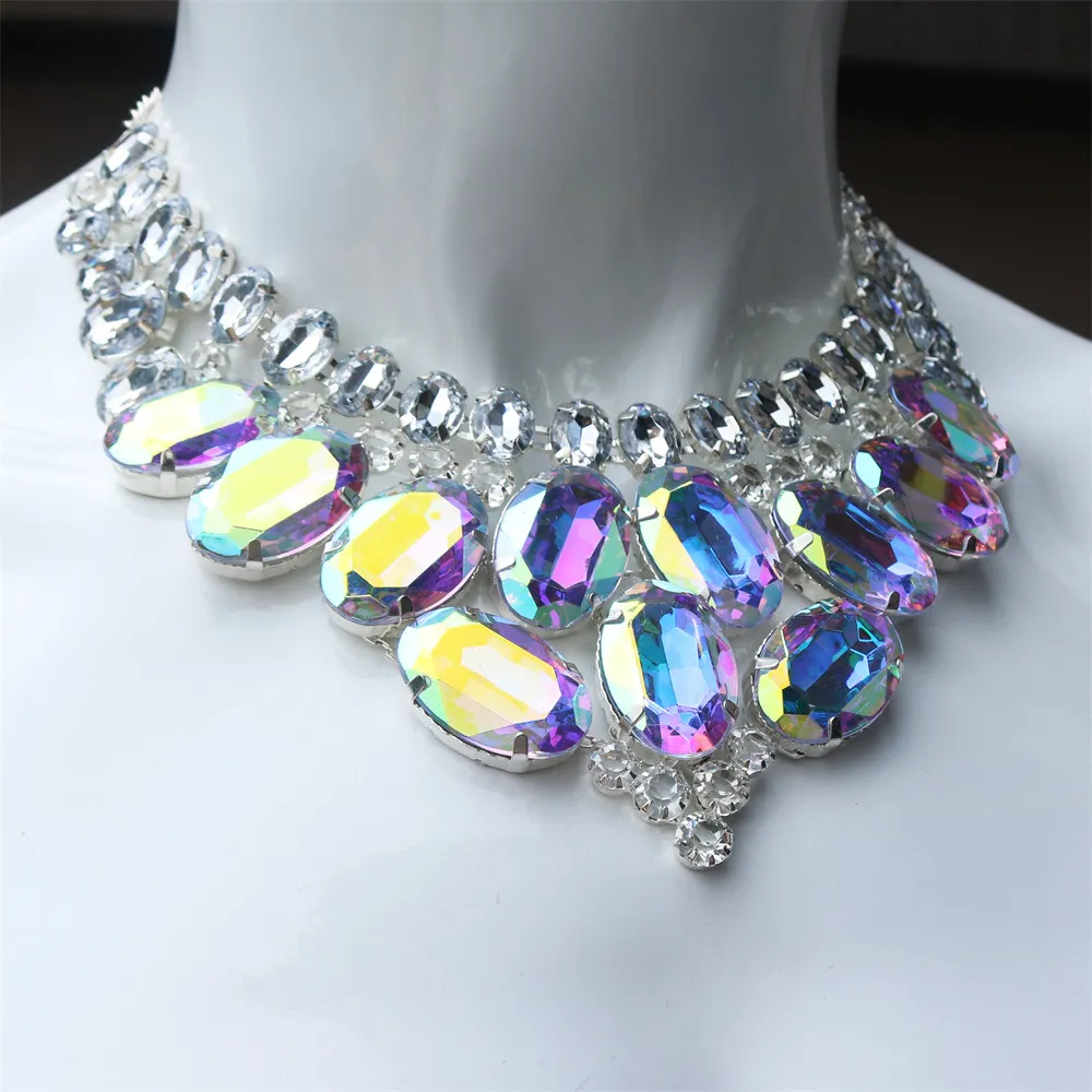 Collane con ciondolo Collana girocollo in cristallo di alta qualità con dichiarazione di personalità, orecchini, set di gioielli con strass, regalo di nozze_voghion.com