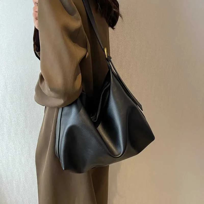 Borsa a spalla e hobo bag da donna in stile retrò_voghion.com