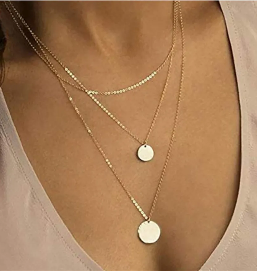 Anhänger Halsketten Klassische runde Scheibe Halskette Mehrschichtiger Perlenanhänger Satellitenkette Kupfer Eisen Material Europäisch_voghion.com