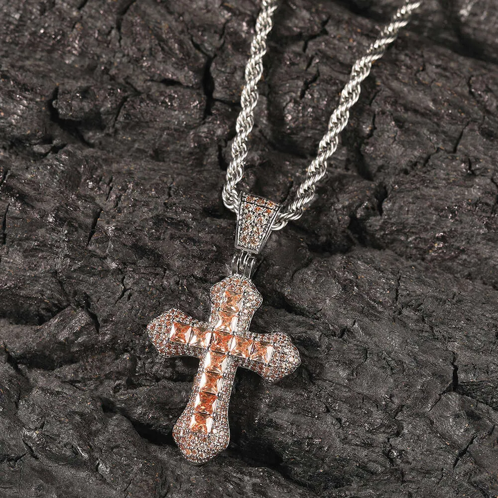 Nuova collana con croce blu Hip Hop con diamanti e versatile maglione in argento Sterling con ciondolo a catena cubana intrecciata_voghion.com