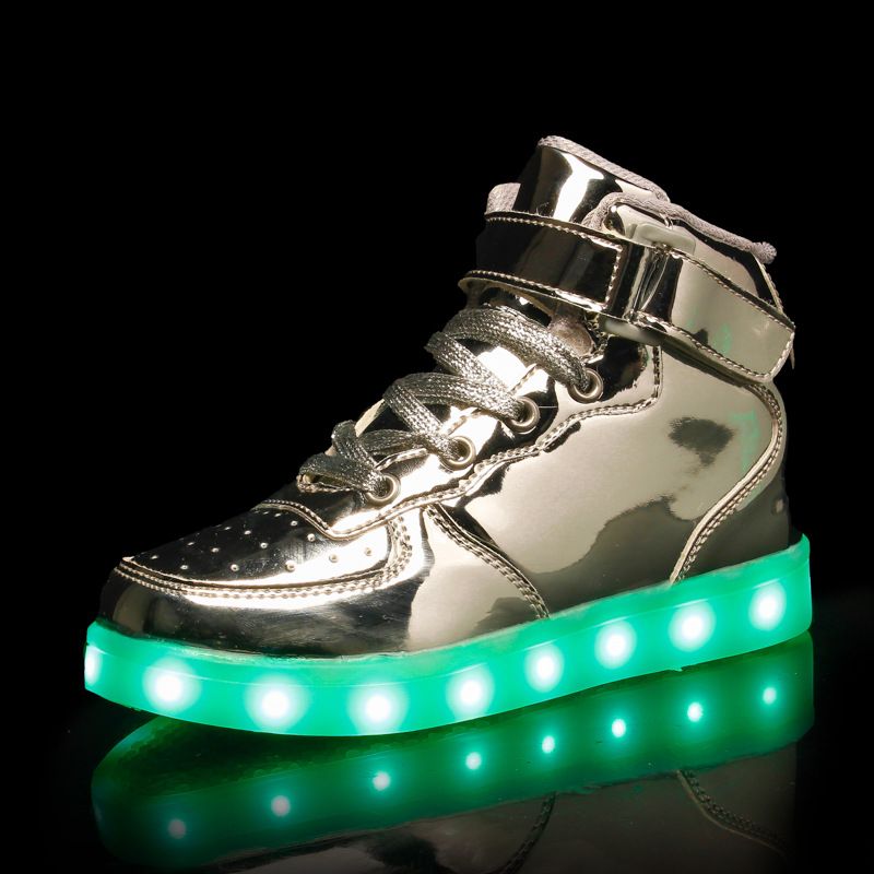 Adidași cu lumină LED pentru copii_voghion.com