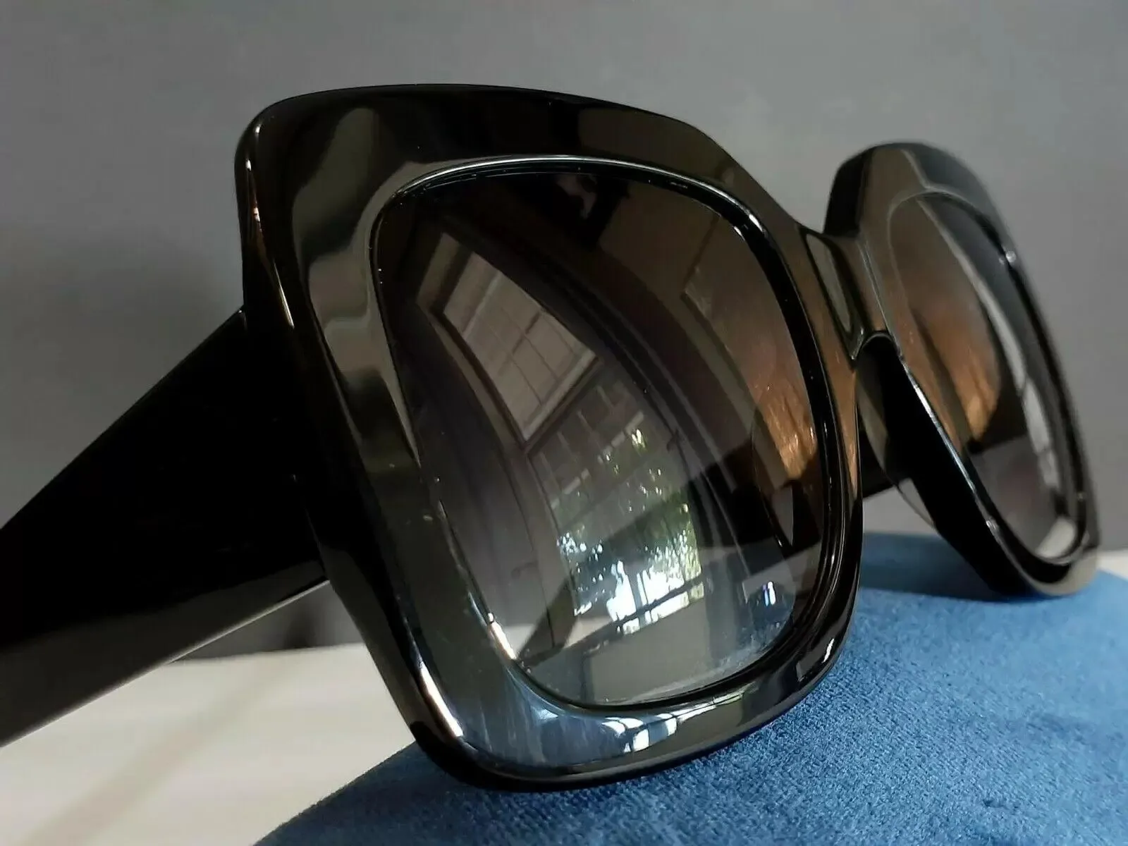 2022 Oversized Sunglasses 0083S with Purple Gradient Lenses Three Color Glitter Black Red Green 54mm_voghion.com