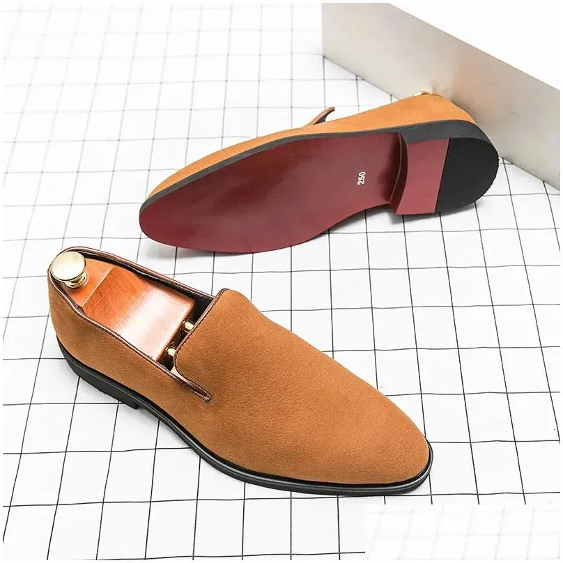 Elegantni čevlji, spomladi, italijanska dizajnerska znamka, semiš, usnje, poslovni pisarniški moški, rjavi, za nočni klub, zabavo, dostava_voghion.com