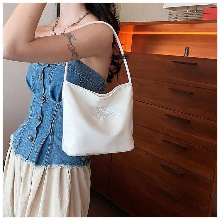 Borsa a tracolla da donna in nylon con ricamo grande capacità_voghion.com