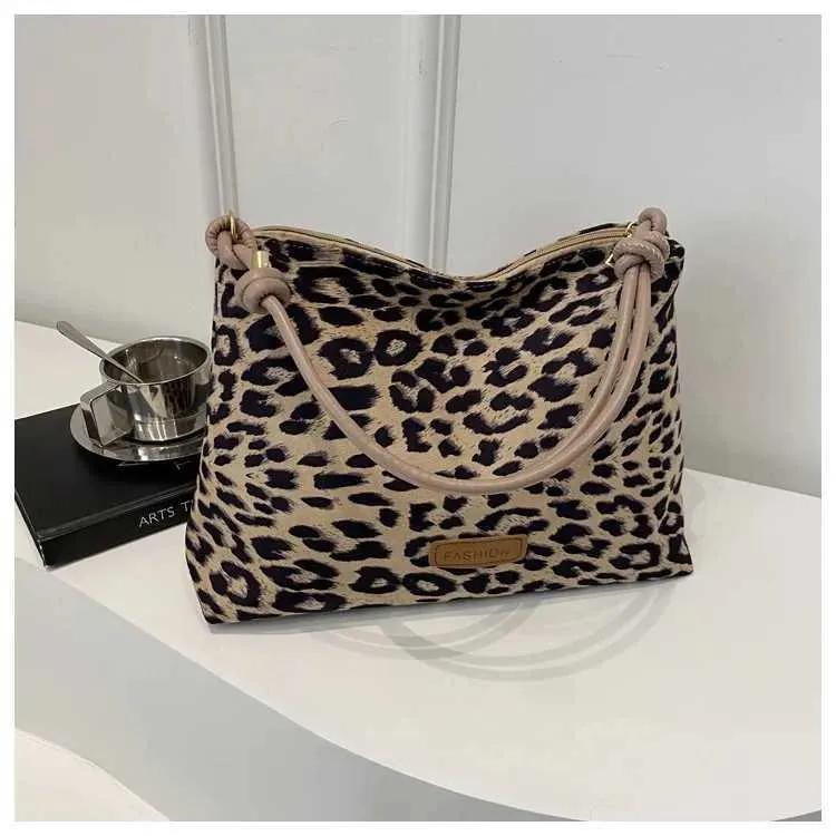 Sac à main de grande capacité pour femme, nouvelle collection automne et hiver, motif léopard, mode, haute texture, polyvalent, pour les déplacements_voghion.com