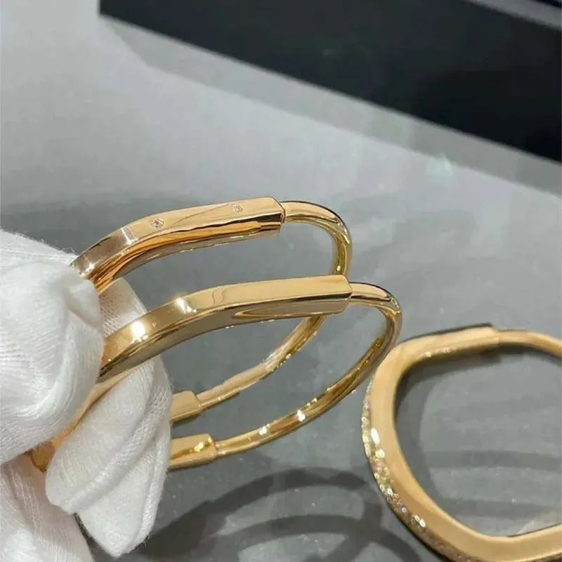 women rose bracelet woman sier stainless steel gold lock bangle high quality designer jewelry charms braccialetto_voghion.com
